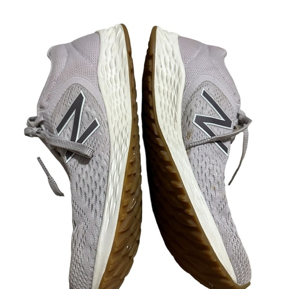 New Balance Arishi V2 Fresh Foam Lavender Purple Sneakers Running Shoes Sz 9.5 - Picture 5 of 12